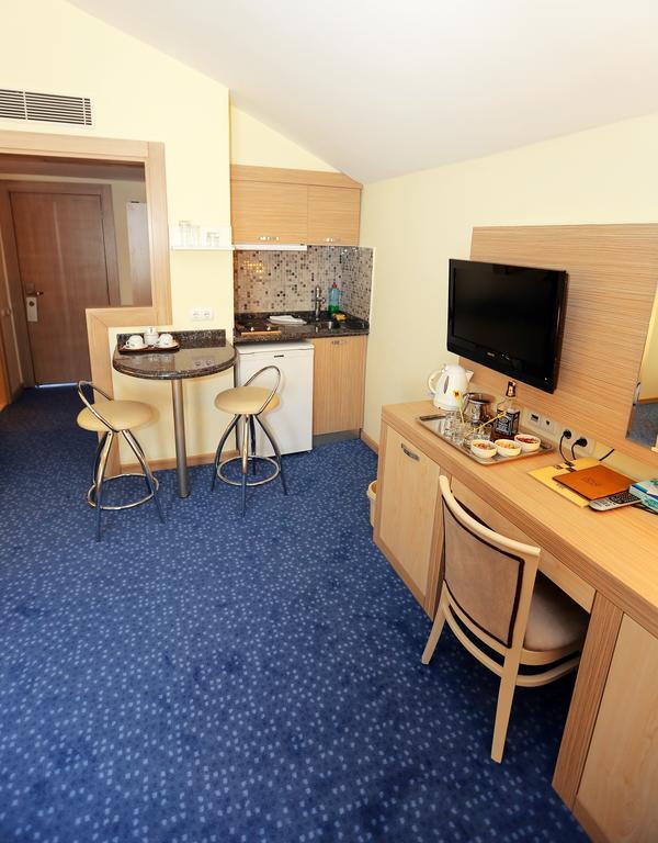King Hotel Cankaya Ankara Exterior photo