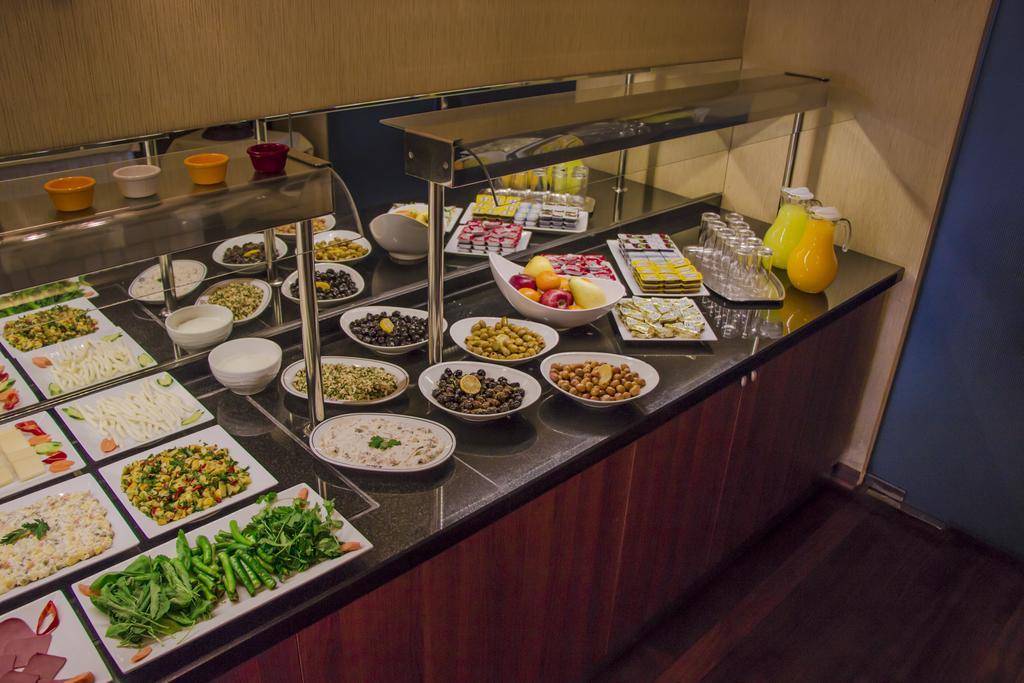 King Hotel Cankaya Ankara Exterior photo