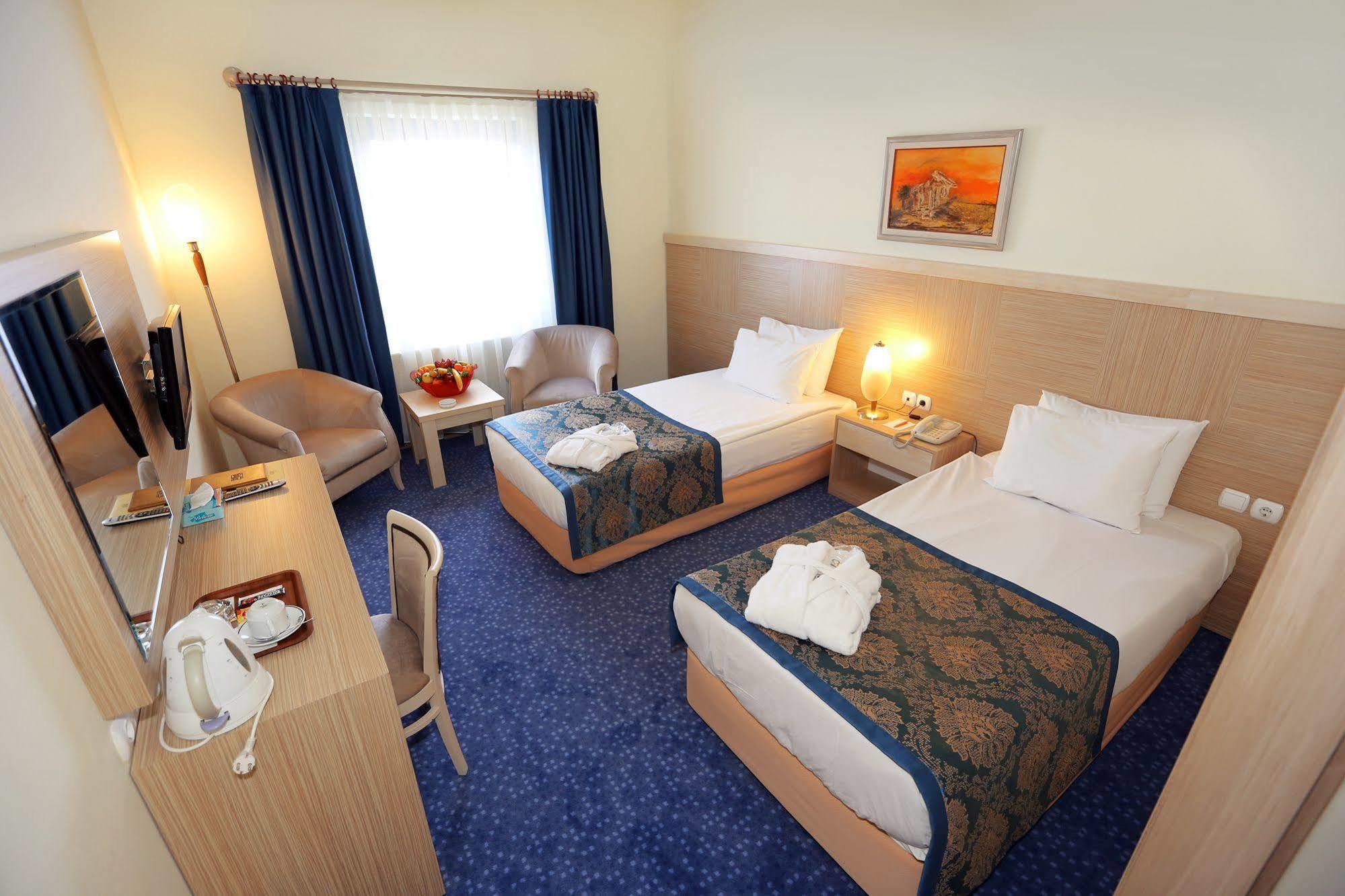 King Hotel Cankaya Ankara Exterior photo